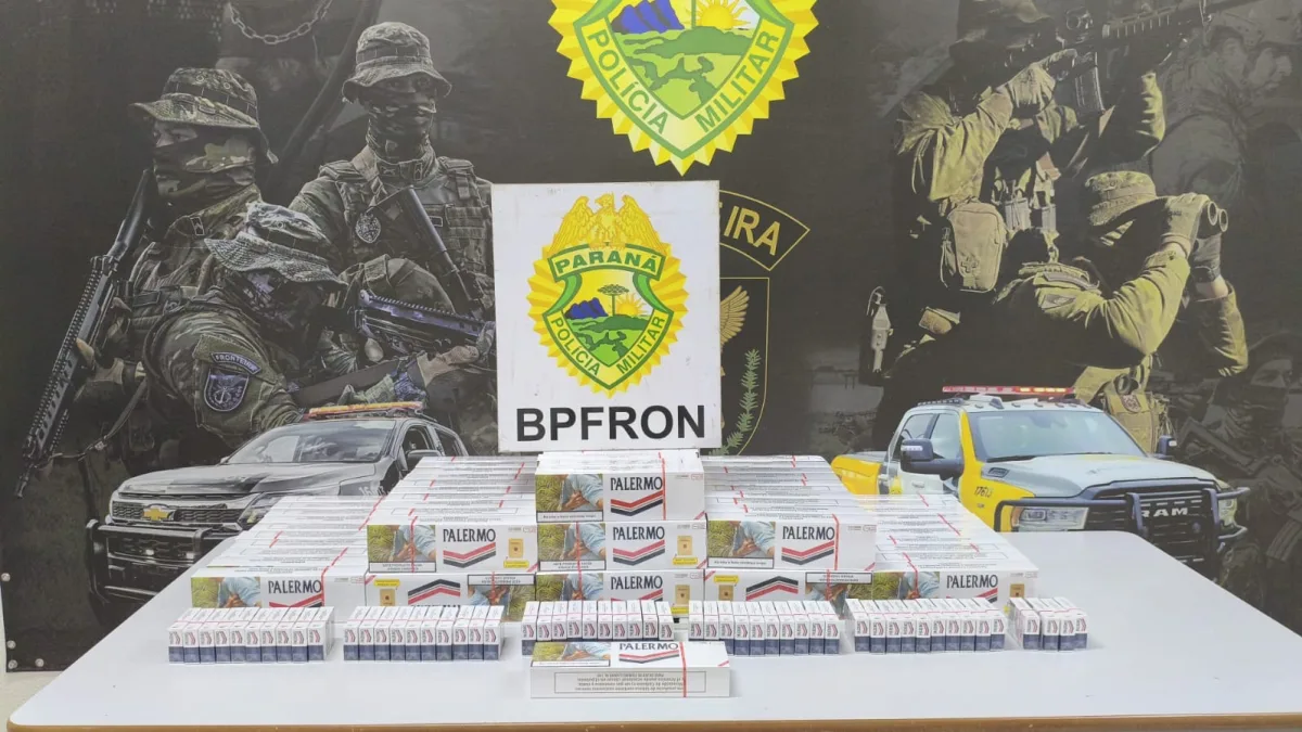 BPFRON apreende cigarros contrabandeados e medicamentos escondidos em ônibus no Paraná