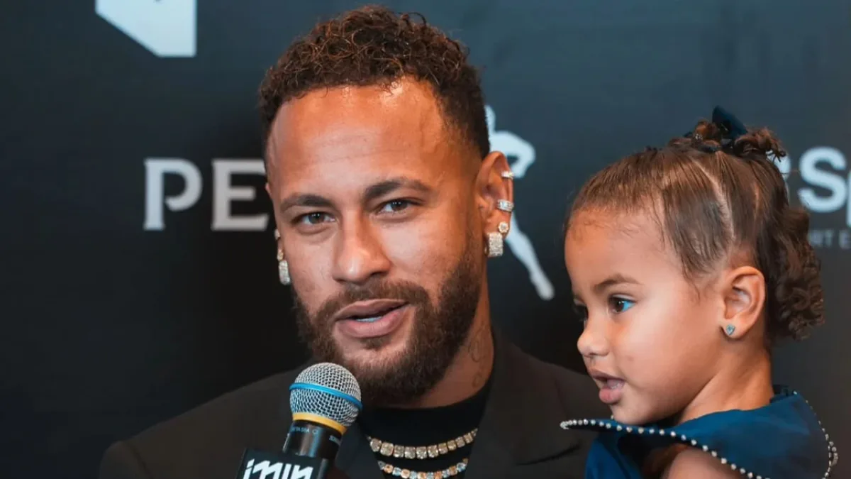 Neymar faz desabafo e diz que críticas da imprensa podem adoecer jogadores