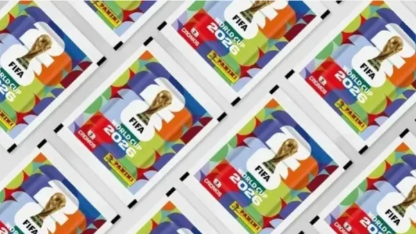 Panini terá que trocar figurinhas do álbum da Copa após convocação do Brasil