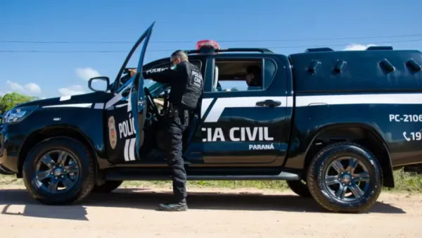 Operação mira golpistas que conseguiram mais de R$ 4 milhões usando fotos íntimas para chantagear vítimas do Paraná e outros estados