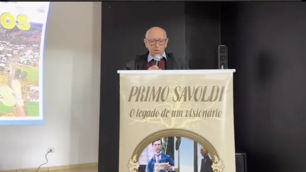 Livro sobre o pioneiro Primo Savoldi é lançado em Pinhal de São Bento