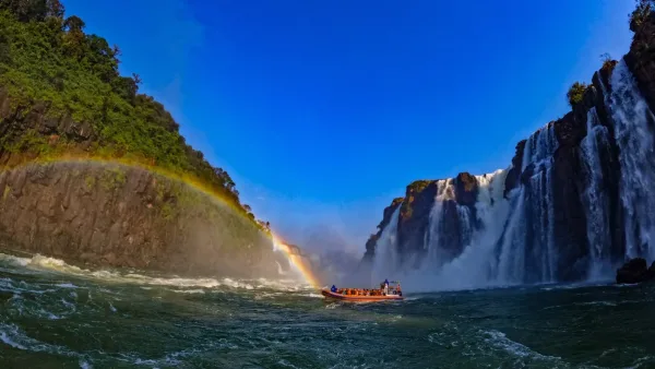 Estado aciona União para reforçar propriedade e atualizar licitação no Parque Nacional do Iguaçu