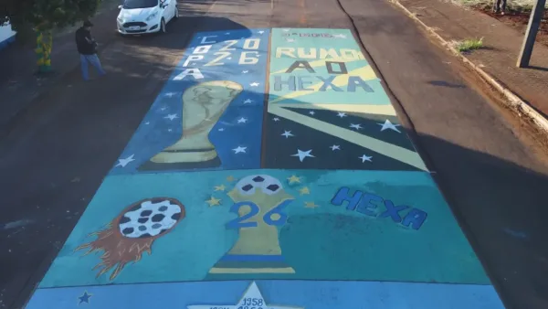 Colégio Nereu Perondi resgata tradição de pintar as ruas para celebrar a Copa do Mundo