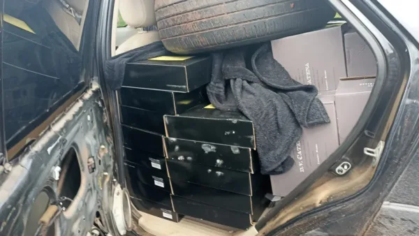 Toyota SW4 furtada é recuperada com 115 caixas de vinho contrabandeado em Francisco Beltrão