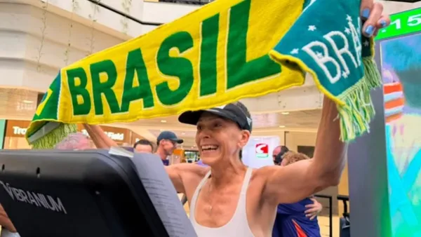 Brasileira de 55 anos bate recorde mundial após passar 7 dias em esteira